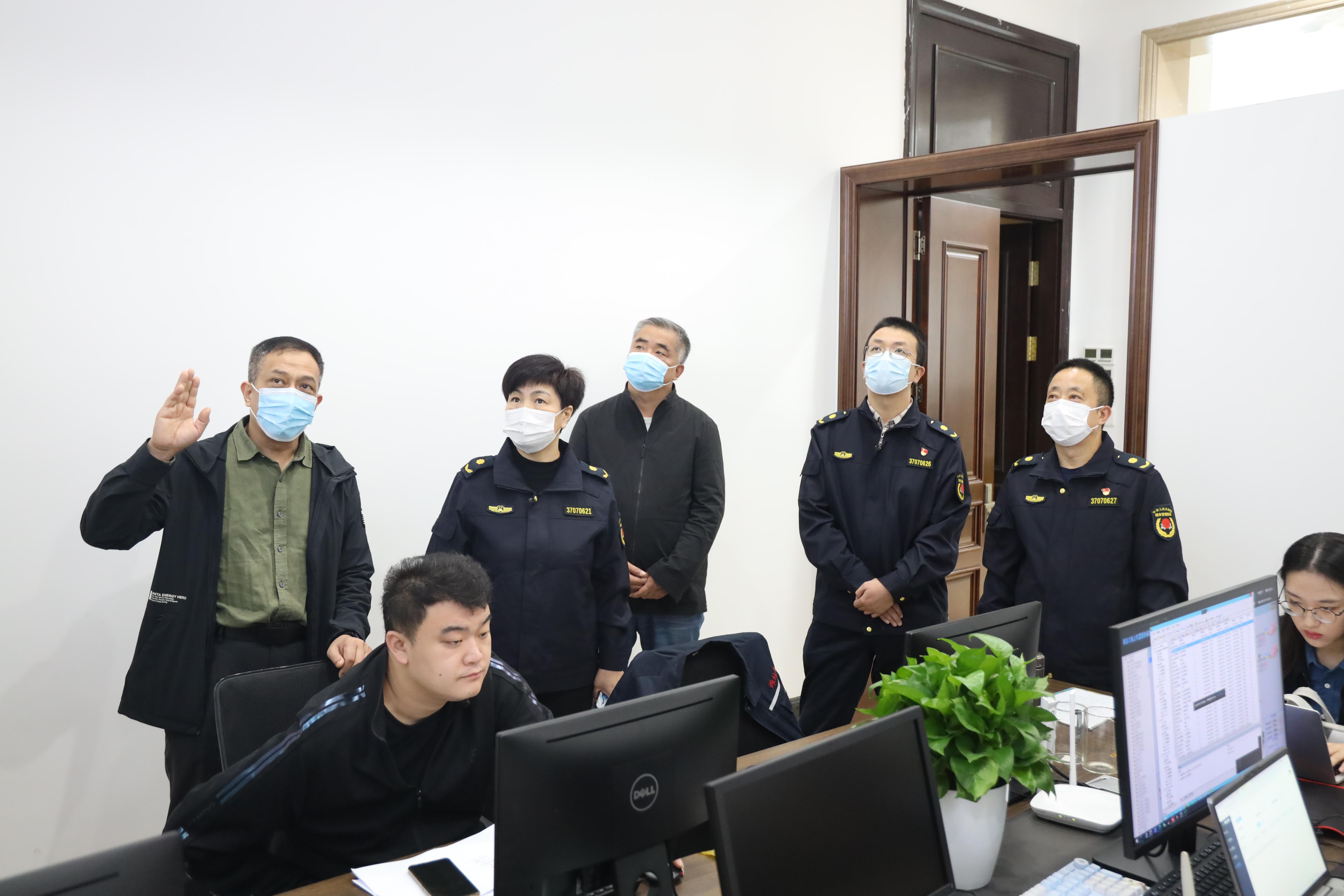 最新供暖政策下的温暖角落，小巷特色小店详解