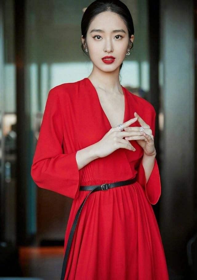 最新电影资源探秘，小巷深处的宝藏馆
