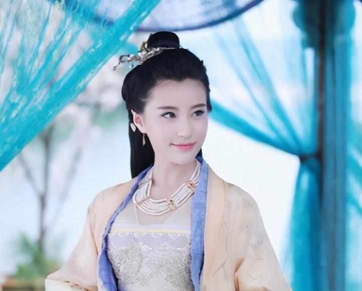 花千骨全体演员阵容，情感之旅的温馨演绎