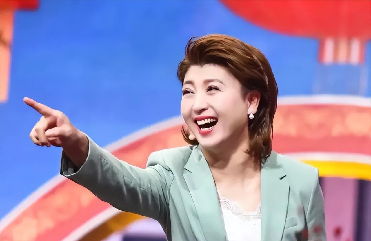命运揭秘，小巷神秘小店探寻命运之谜