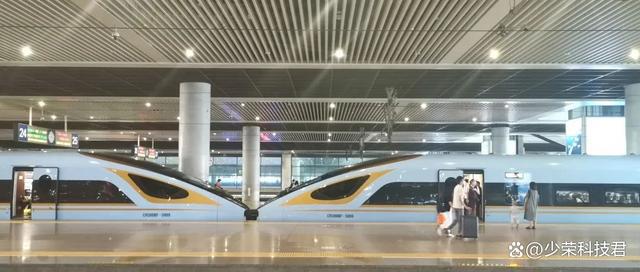 最新动车编号揭晓与小巷深处的特色美食探秘之旅