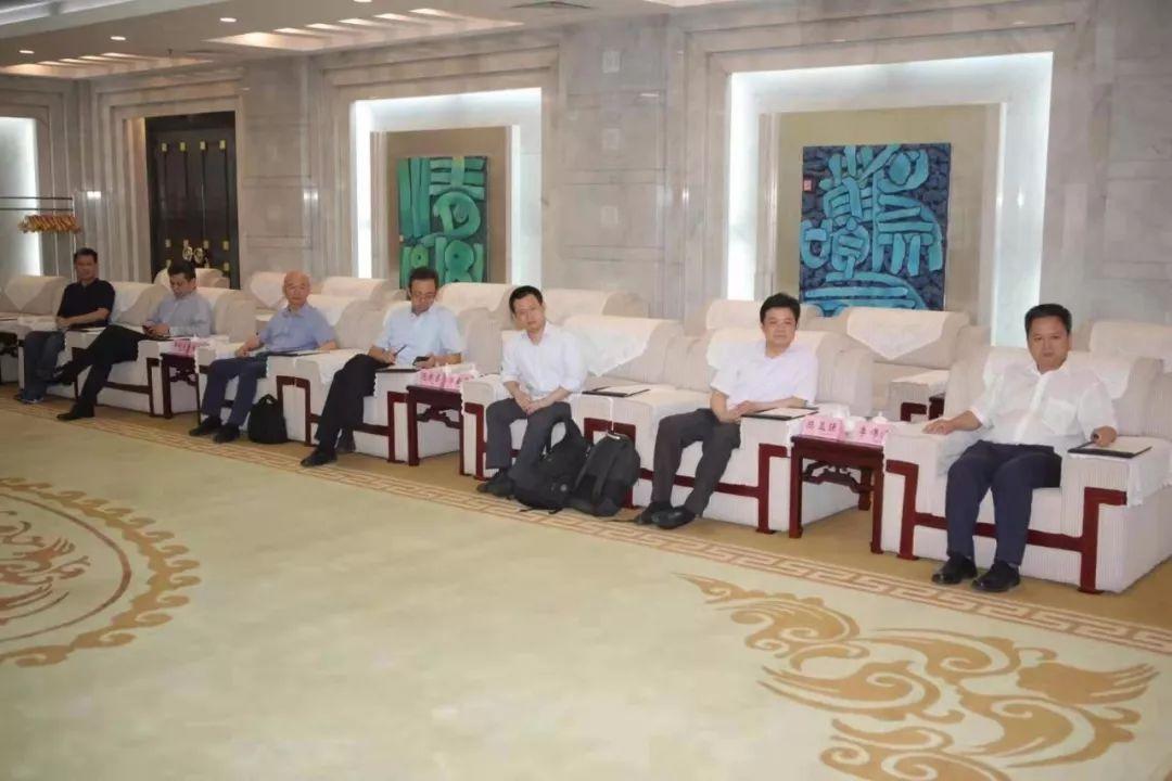 济南最新落户，自然美景的探索之旅