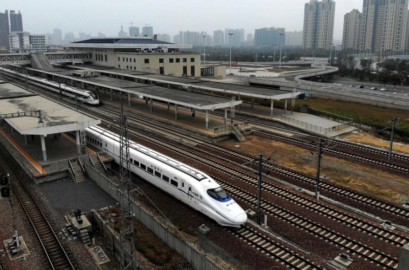 襄阳高铁最新动态，速度与情感的交织之旅