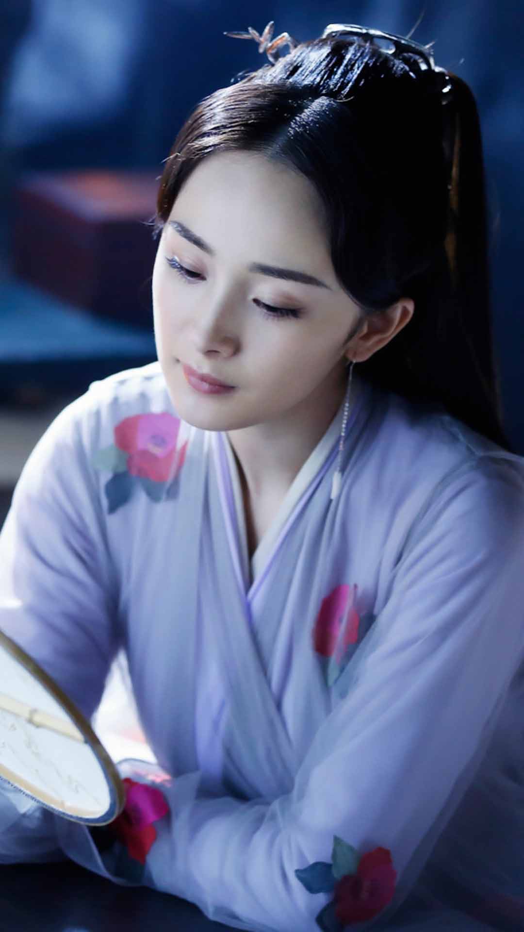 杨幂十里桃花最新美图，审美视角下的热议热议