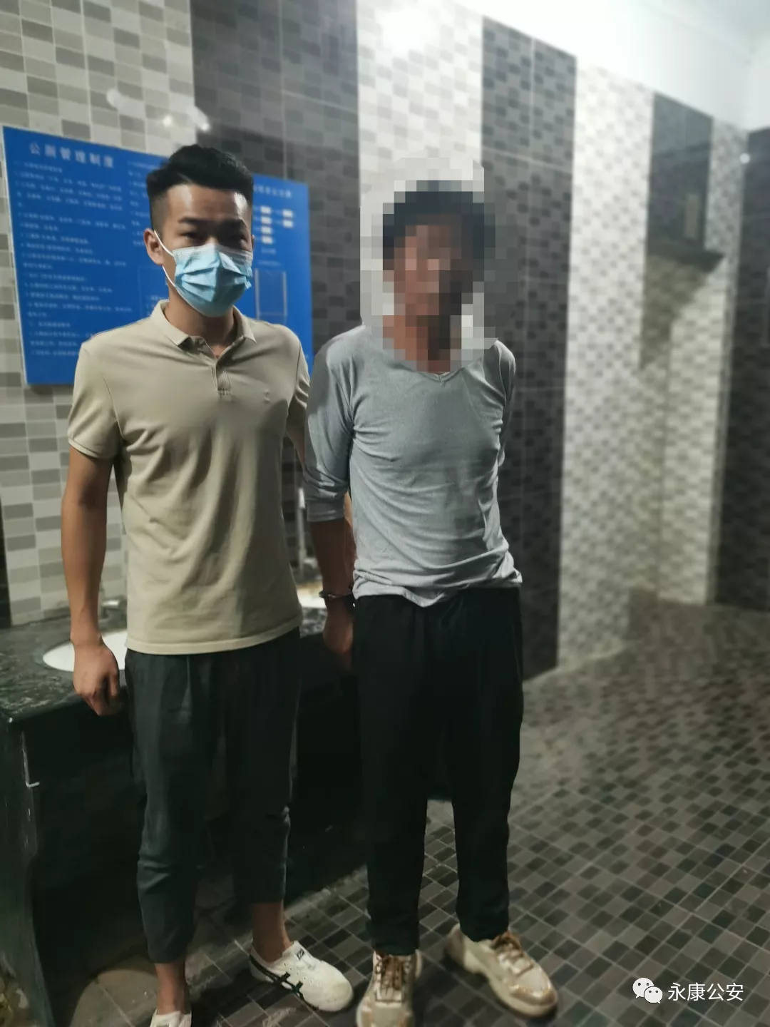 时代变迁下的新潮风采，最新色老汉亮相展风采