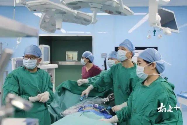 深圳最新患者，科技重塑医疗，体验前沿高科技产品
