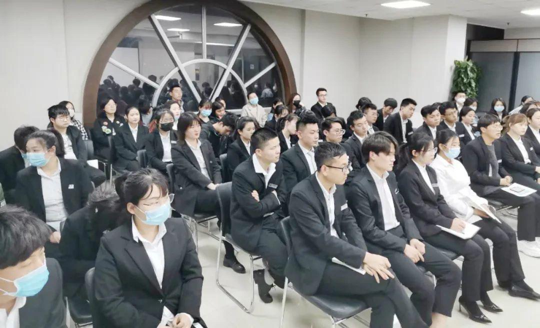 时代变迁中的温暖符号，疫情下最新秋裤的温暖守护